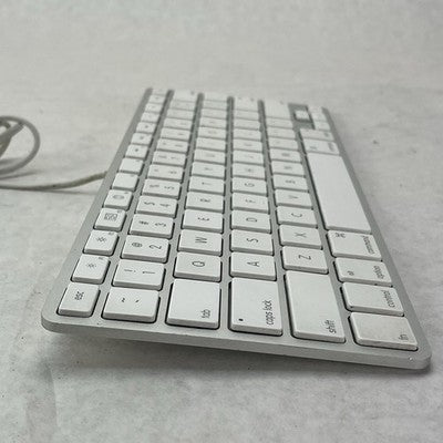 Apple A1242 Wired Keyboard English