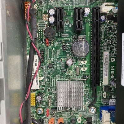 Lenovo ThinkCentre M72e Intel Core i5-3470 3.2GHz 4GB RAM No HDD No OS