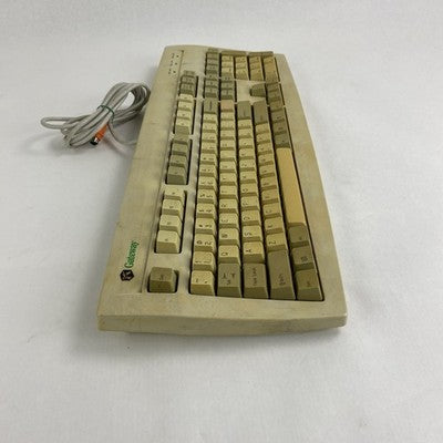 Gateway Vintage PS2 White Keyboard Model 7001049