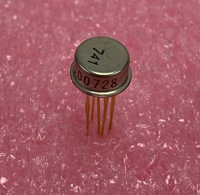 Fairchild 2500728 Metal Transistor (Lot of 13)