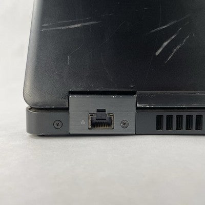 Dell Latitude 5580 15.6" i5-7300U 2.6 GHz 8 GB RAM No SSD/OS/AC - No Hinge Cover