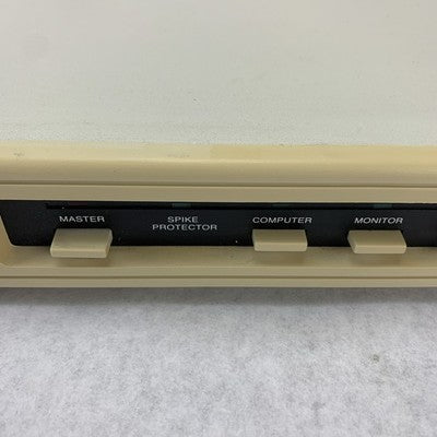 Tandy 26-203A Rotating Base 6 AC Outlet Power Switching System