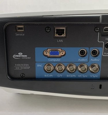 Epson PowerLite Pro G6450WU H535A LCD Lamp Projector No Remote - Parts or Repair