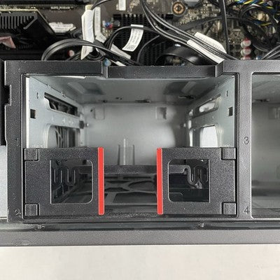 Lenovo ThinkStation P720 2x Xeon Silver 4110 2.10 GHz 32 GB RAM No HDD/GPU