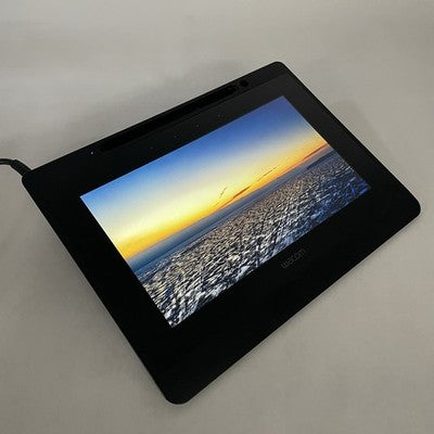 Wacom DTU-1141B 10.1" FHD Drawing Tablet - READ