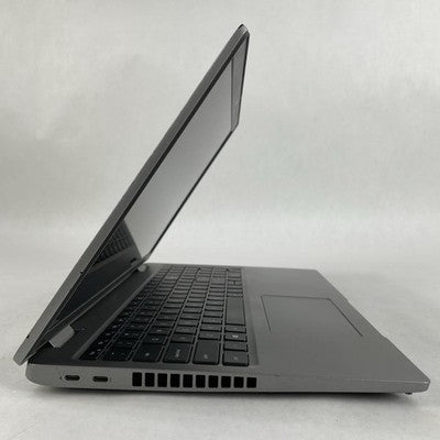 Dell Latitude 5520 15.6" i5-1135G7 2.40 GHz 8 GB RAM No SSD/OS/AC/Batt