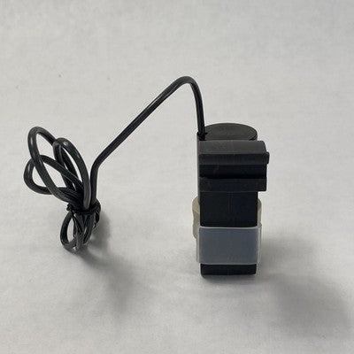 Takasago 56-3213-67 UNF 5/16-24 3-Port Valve