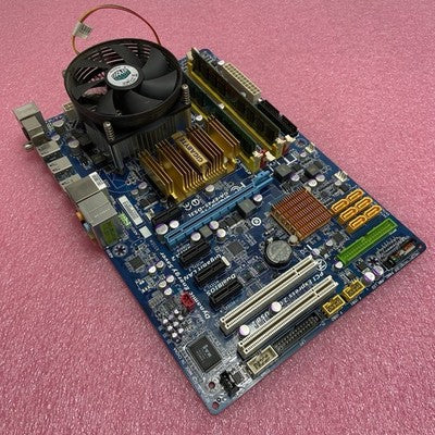 Gigabyte EP45-DS3L Motherboard Intel Core Core 2 Duo E8500 3.16GHz 4GB RAM No IO