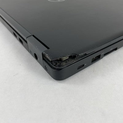 Dell Latitude 5590 15.6" i5-8250U 1.6 GHz 8GB RAM No SSD No OS - Bad Corner READ