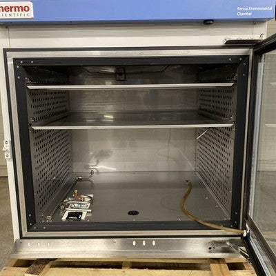 Thermo Scientific 3911 Forma Environmental Chamber
