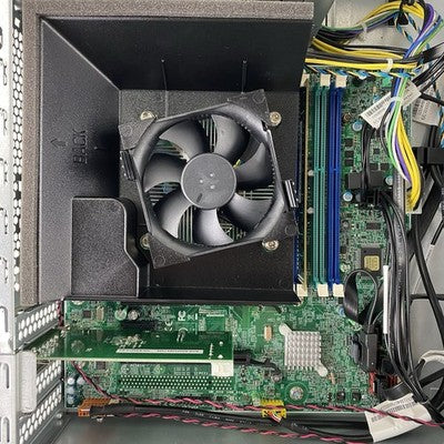 Lenovo ThinkCentre M83 SFF Intel Core i5-4570 3.2GHz 1x4GB RAM No HDD No OS