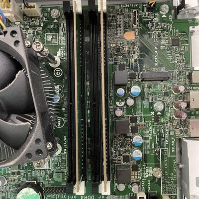 Dell Optiplex 7040 MT i5-6500 3.20 GHz 8 GB RAM No HDD/OS