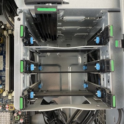 HP Z420 Workstation MT Xeon E5-1620 3.6GHz 1x16GB RAM No HDD No OS