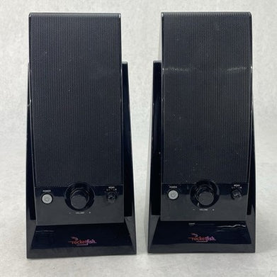 2 Rocketfish RF-WS01 Wireless Bookshelf Speakers No Power Cord