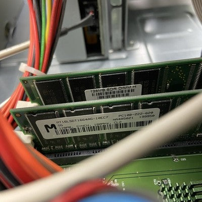 Compaq Presario 5900Z MT AMD K7 694MHz 256MB RAM No HDD No OS 8500DV 64MB
