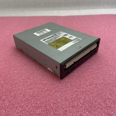 Polaroid BCE 3212IM Internal IDE CD-R/RW Drive Missing Front Panel