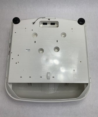 Mitsubishi WD3300U LCD Lamp Projector - Parts or Repair No Remote
