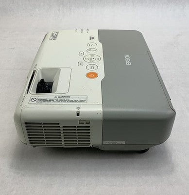 Epson PowerLite 905 H387A LCD Lamp Projector No Remote - 3307 Lamp Hours