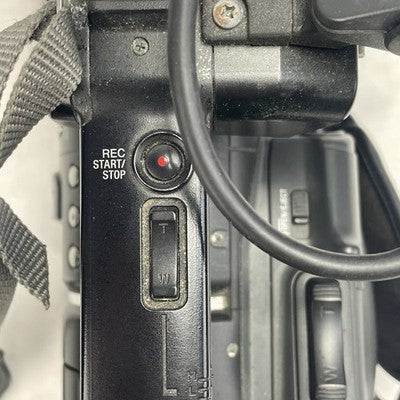 Sony HVR-V1U 3-CMOS 1080i MiniDV HDV Camcorder Tested No Battery No Power Cord