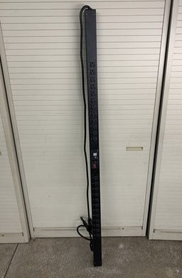APC AP7830 Metered Rackmount 24-Outlet 120V PDU Power Strip