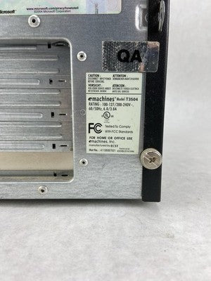 eMachines T3504 MT Intel Celeron D 3.2GHz 256MB RAM No HDD No OS