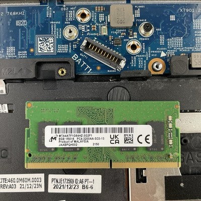 Dell Latitude 5520 15.6" i5-1135G7 2.40 GHz 8 GB RAM No SSD No OS No Batt Worn