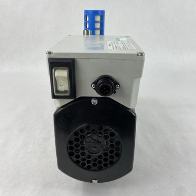 Oerlikon TRIVAC D 2,5 E Rotary Vane Vacuum Pump 140009 Hanning E7B4B3-7 Motor