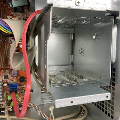 eMachines T3646 MT AMD Sempron LE-1250 2.21GHz 2GB RAM No HDD No OS