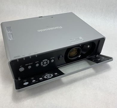 Panasonic PT-F200U LCD Projector No Remote 1831 Lamp Hours