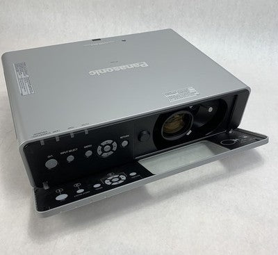 Panasonic PT-F200U LCD Projector No Remote 1831 Lamp Hours