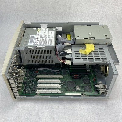 Apple Macintosh M1350 Performa 600 - No HDD/OS
