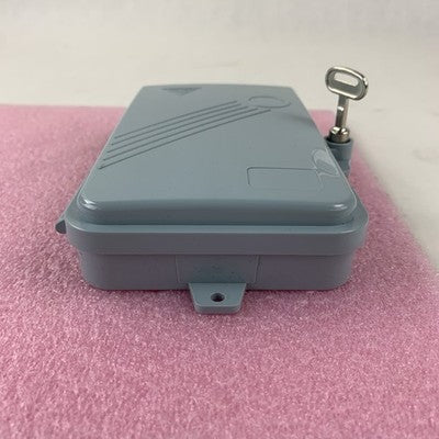 Bud Industries FBR-11606 Fiber-Optic Distribution Box 7"x4"