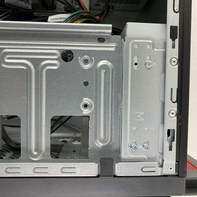 Lenovo ThinkCentre M700 MT Intel Core i7-6700 3.4GHz 1x8GB RAM No HDD No OS