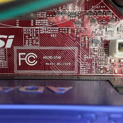 MicroStar MS-7529 Motherboard Intel Celeron E3400 2.6GHz 4GB RAM w/IO Shield