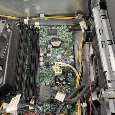 Dell Optiplex 9020 SFF i7-4770 3.40 GHz 4 GB RAM No HDD/OS