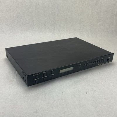 TOA DT-930 AM/FM Synthesizer Tuner No Power Cord