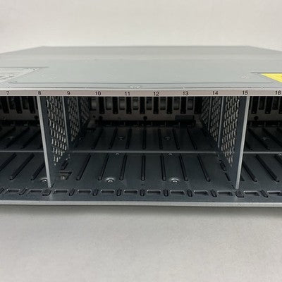 NetApp NAJ-1001 24-Bay SAS Hard Drive Array No PSUs, Controllers, or HDDs