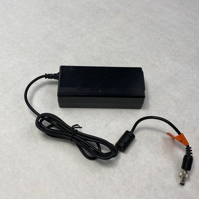 Channel Well Technology KPL-060M 60W 24V 5.5mm OD 2.5mm ID AC Adapter (Lot of 5)