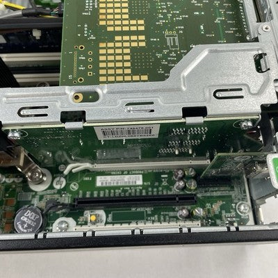 HP RP5 5810 DT i5-4570S 2.90 GHz 4 GB RAM No HDD/OS - Missing Side Panel