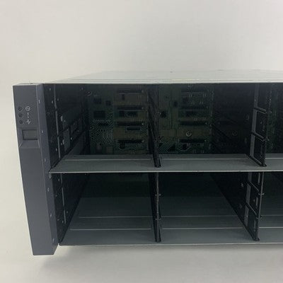 NetApp DS4243 NAJ‑0801 4U 24‑Bay Disk Shelf Chassis 2x IOM3 2x PSUs No HDDs