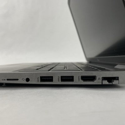 Dell Latitude 5520 15.6" i5-1135G7 2.40 GHz 8GB RAM No SSD No OS Scratched Paint