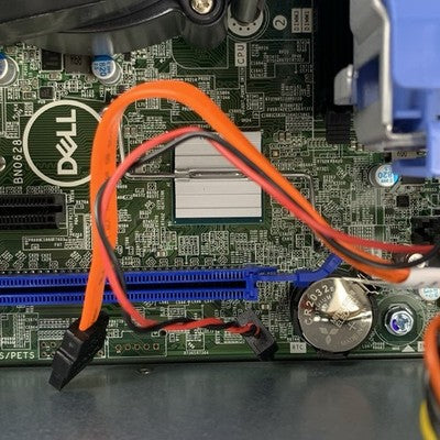 Dell OptiPlex 7070 SFF Core i5-9500 3.00 GHz 1x 4 GB Ram No OS No HDD