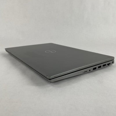Dell Latitude 5520 15.6" i5-1135G7 2.40 GHz 8GB RAM No SSD No OS Scratched Paint