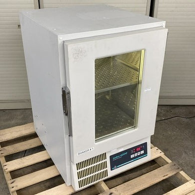New Brunswick Scientific Innova 4200 Incubator Shaker SP05168-4200-GAS