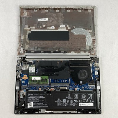 HP ProBook 630 G8 13.3" i7-1165G7 2.80 GHz 8 GB RAM No SSD No OS No AC