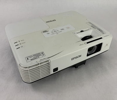 Epson H451A PowerLite 1880 LCD Lamp Projector 2582 Lamp Hours No Remote