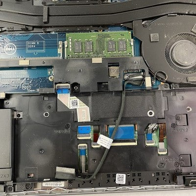 Dell Precision 3551 15.6" i5-10400H 2.60 GHz 16 GB RAM No SSD/OS/AC/Battery - RE