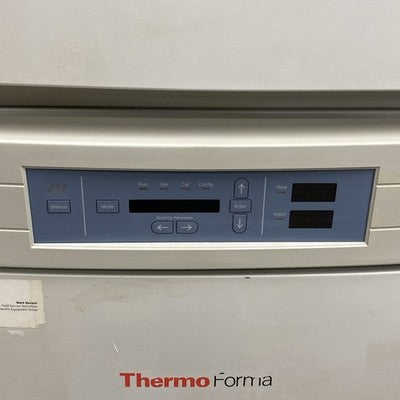Thermo Forma 3130 Series II Water Jacketed CO2 Incubators