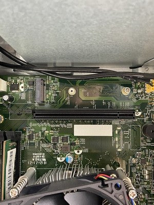 HP Pavilion 570-P064 DT Intel Core i3-7100 3.9GHz 8GB RAM No HDD No OS