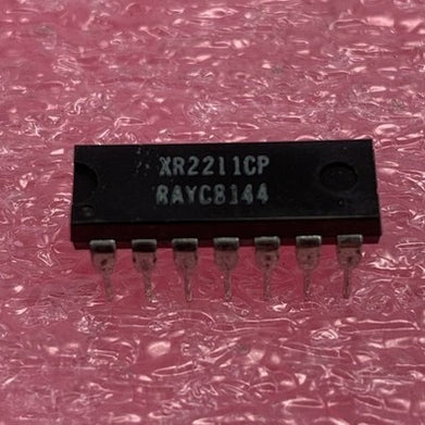 Exar 2211CP 14 Pin Transistor (Lot of 12)